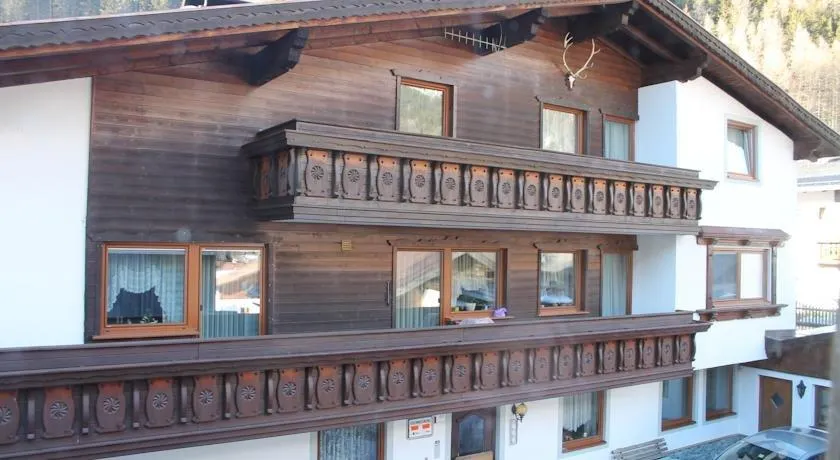 Haus Mattle - Image 1