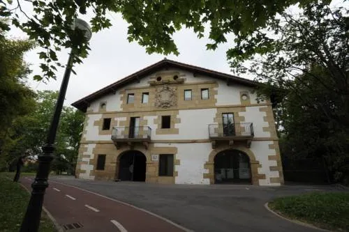 Albergue Municipal Martindozenea - Image 1