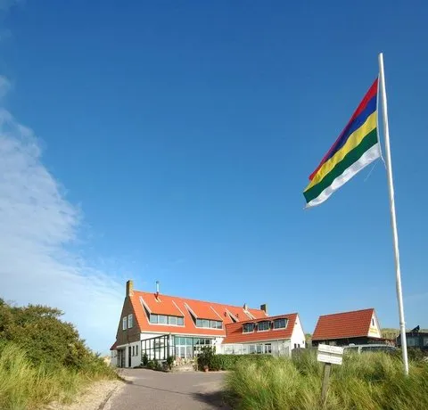 Strandhotel Terschelling - Image 1