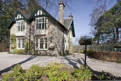 The Old Ministers House - Image 1