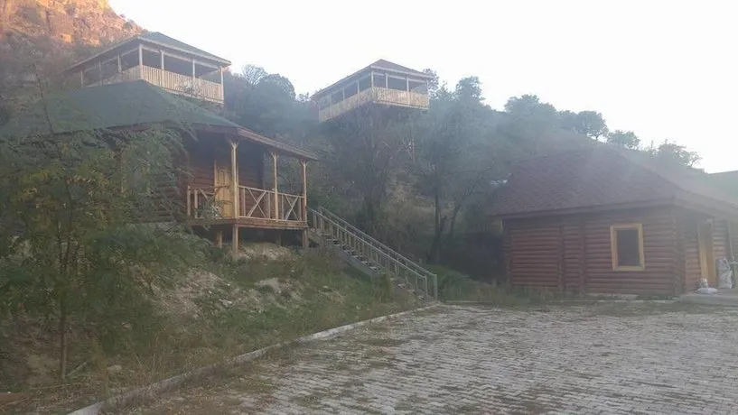 Vegke Kutuk Evleri - Image 1