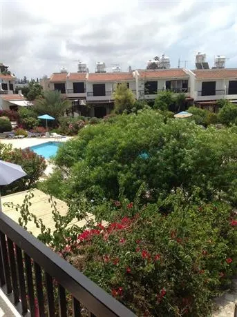 Paphos Townhouse - Image 1