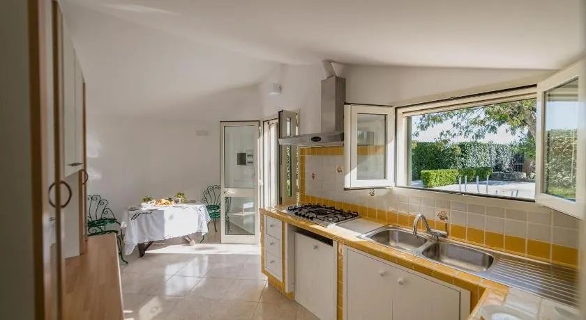 Villa con grande piscina privata e 5 camere m550 - Image 1