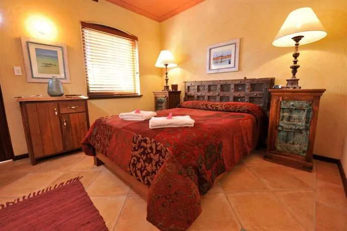 Manuel Towers Boutique B&B & Quality Units - Image 1