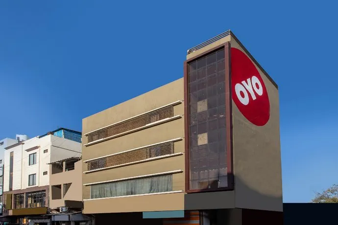 Hotel Zayka By OYO Rooms - Image 1
