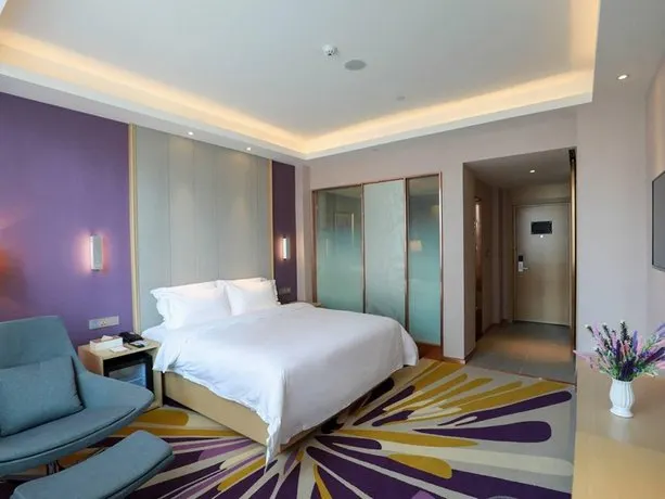 Lavande Hotels Xining Chaidamu Road - Image 1
