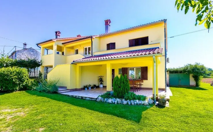Holiday Home Grande - Image 1
