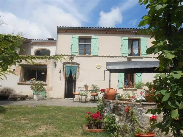 LASCURADES - Image 1