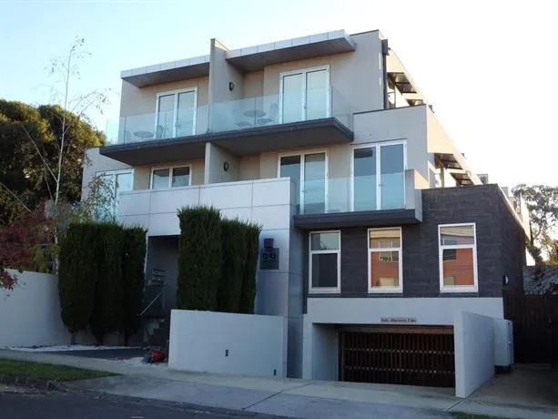 Apartments at Kew Q45 - Image 1