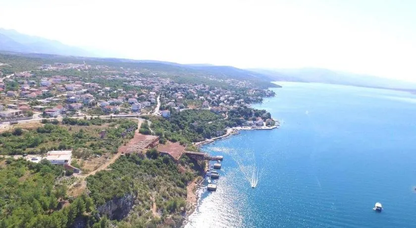 Apartments Orkula - Image 1