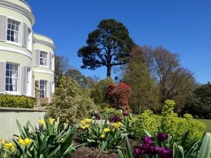 Deer Park Country Hotel - Image 1
