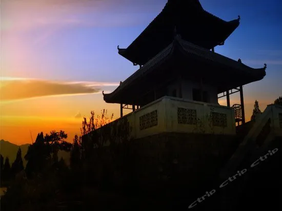 Taohuayuan Cultural and Ecological Hotel - Image 1