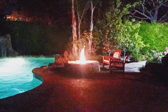 Beverly Hills House & Oasis Pool - Image 1