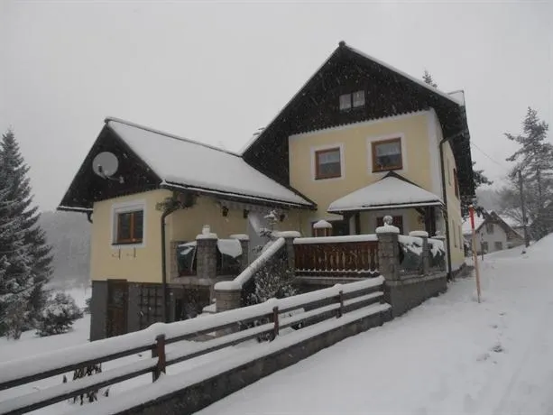 Ferienwohnung Hillbrand - Image 1