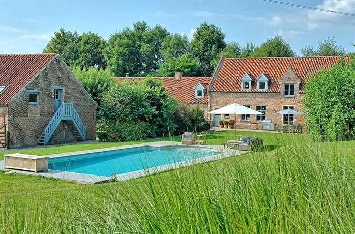 B&B Green Cottage - residential seminar - Image 1
