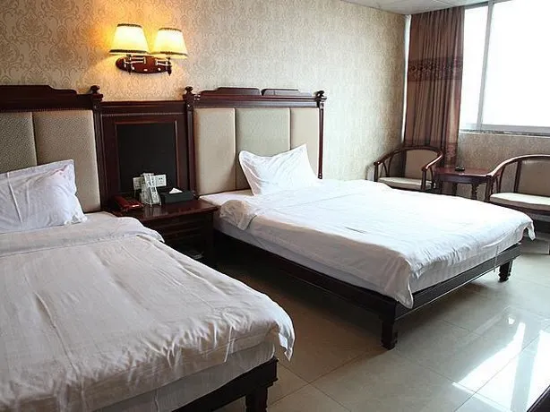 Honglin Hotel - Image 1