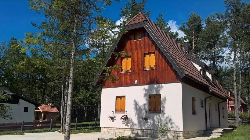 Cottage Alexandar - Image 1