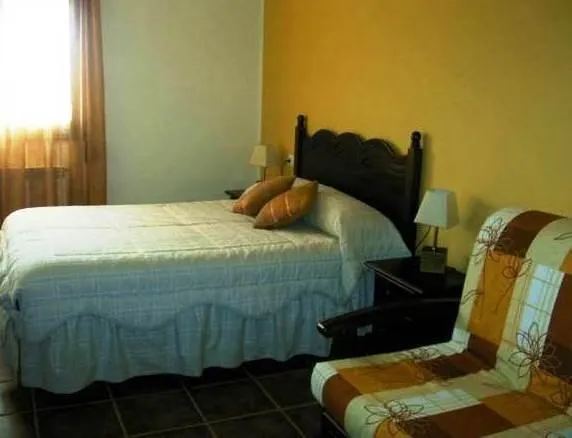 Hostal Solana - Image 1