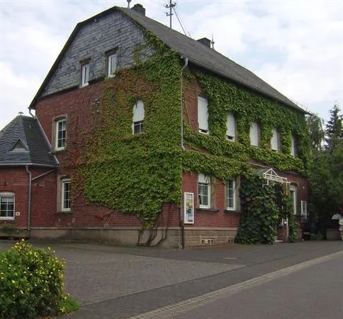 Romantikzimmer im Antiquariat - Image 1