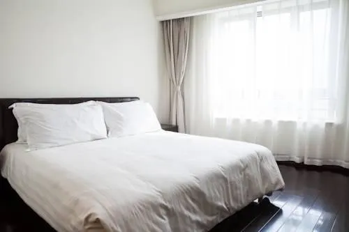 Yopark Serviced Apartment Jingan Four Seasons - Image 1