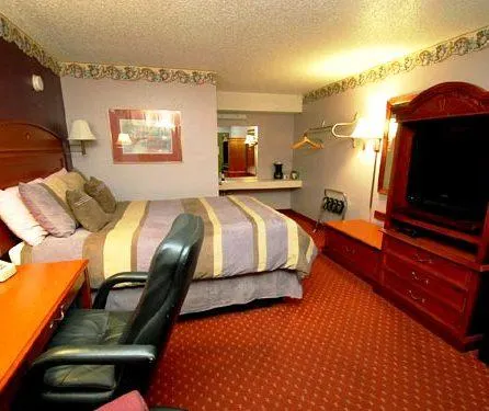 Green Country Inn - Image 1