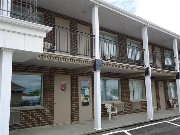Motel L'Avenue Du Pont - Image 1