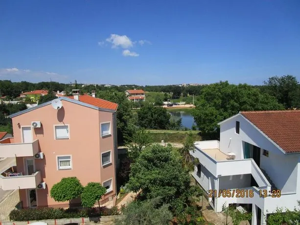 Apartment Martina - Image 1