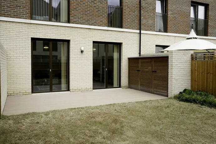 UrSpaceToo Serviced Accomodation - Image 1