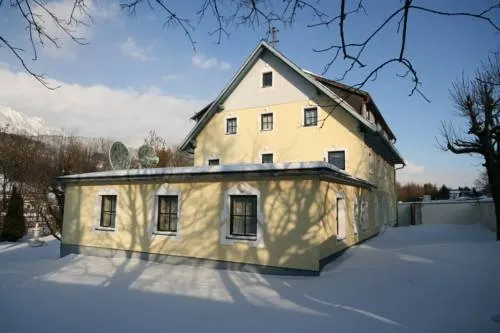 Pichlhof Apartments - Comfort Near Planai - Image 1