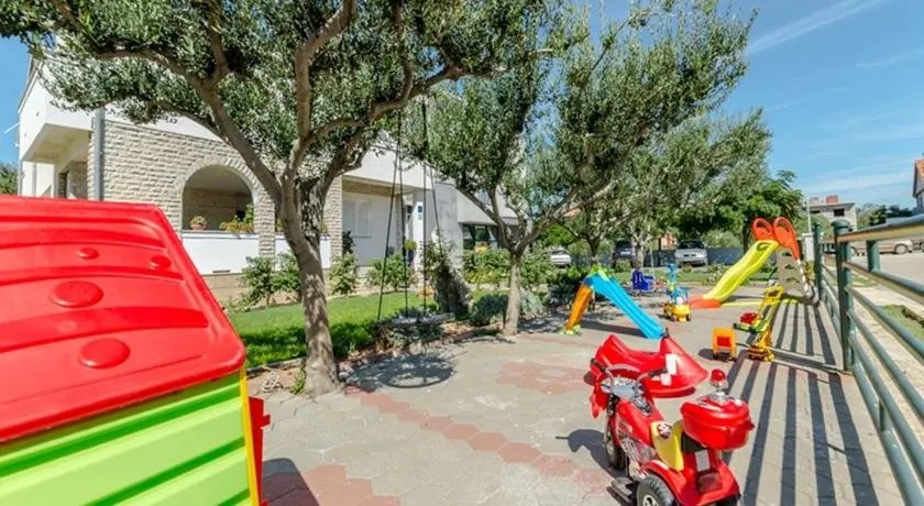 Apartments Dalmatia - Image 1