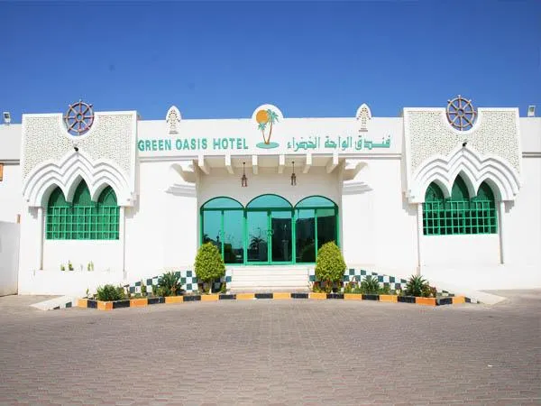 Green Oasis Hotel - Image 1