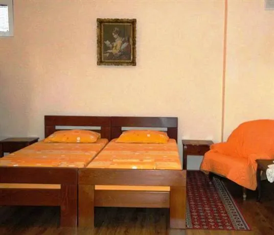 Hostel Atlantik - Image 1