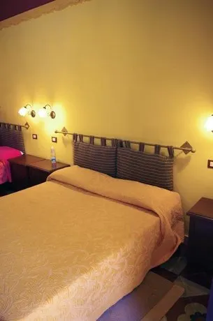Bed & Breakfast Palazzo Ajala - Image 1