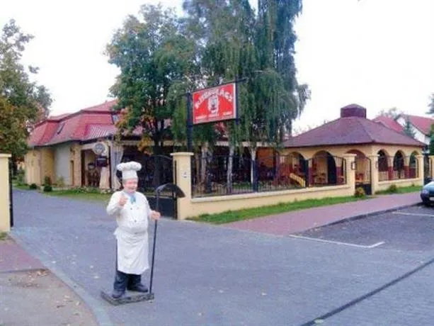 Halaszteleki Panzio - Image 1