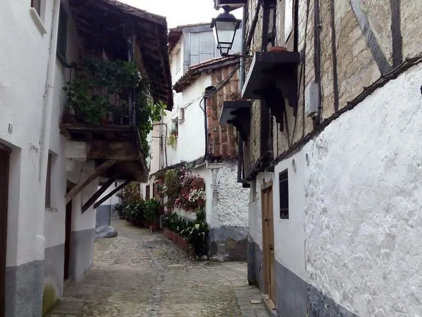 Valdeamor - Image 1