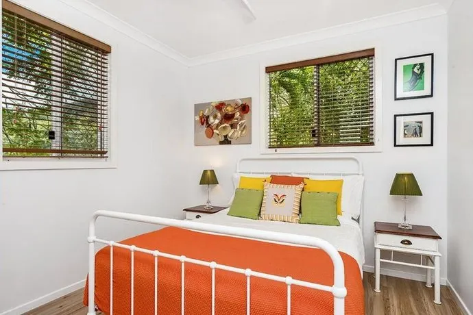 The Pocket Cottage - Image 1