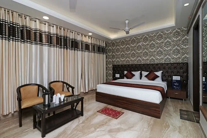 Hotel Sun View International - Image 1