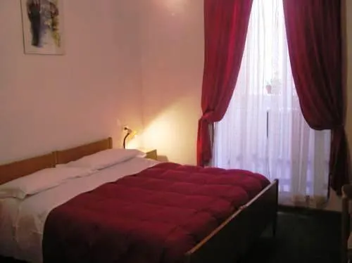 Lo Scudo - Image 1