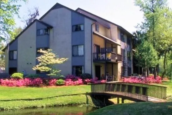 HILTON HEAD OCEAN VILLAS - Image 1