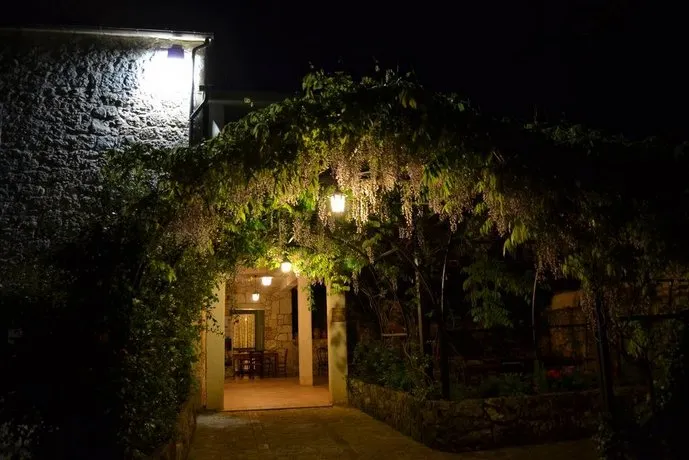 Agriturismo Tholos - Image 1