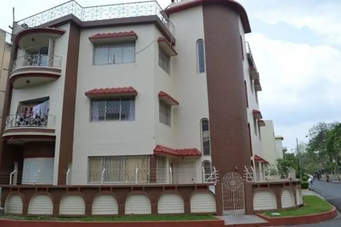 Aryan Guest House by OYO Rooms - Image 1