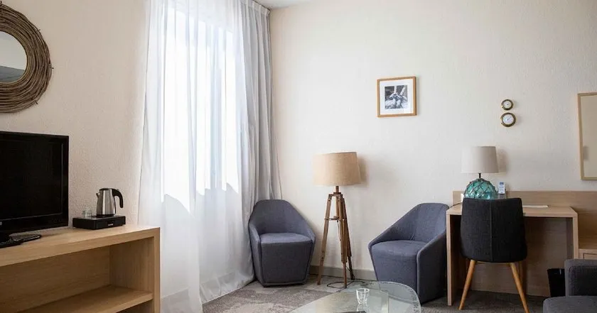 HOTEL Sète Port Marine - Image 1
