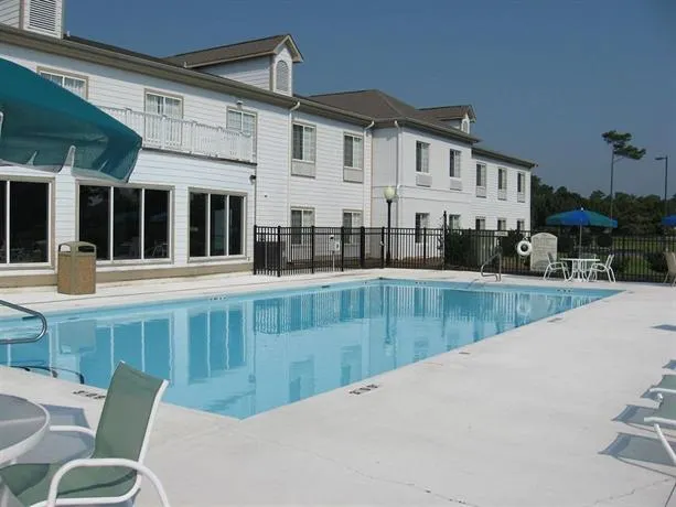 QUALITY INN & SUITES SNEADS FERRY - NORTH TOPSAIL BEACH - Image 1