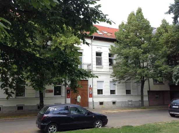 Romzsa Todor Kollegium - Image 1