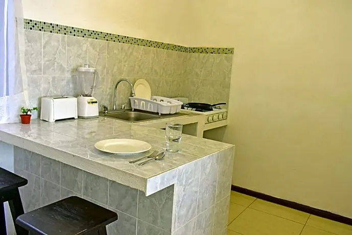 Hotel Las Perlas Vallarta - Image 1