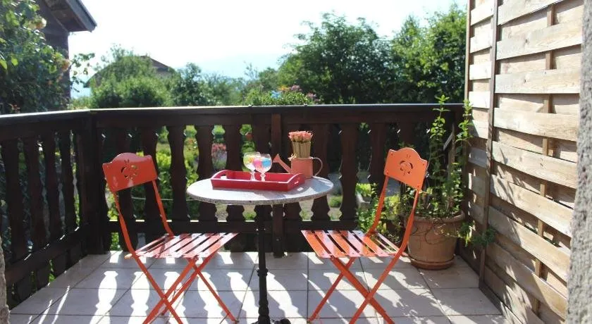 Le petit nid à Viry - Image 1