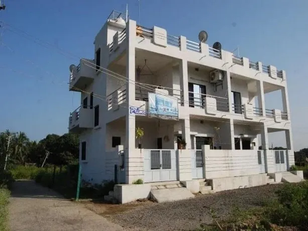 PRIME HOTEL - Image 1