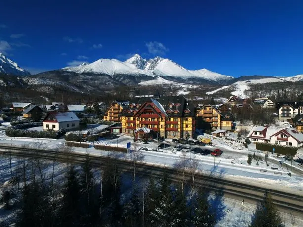 Family Apartments in Mountain Hotel - Image 1
