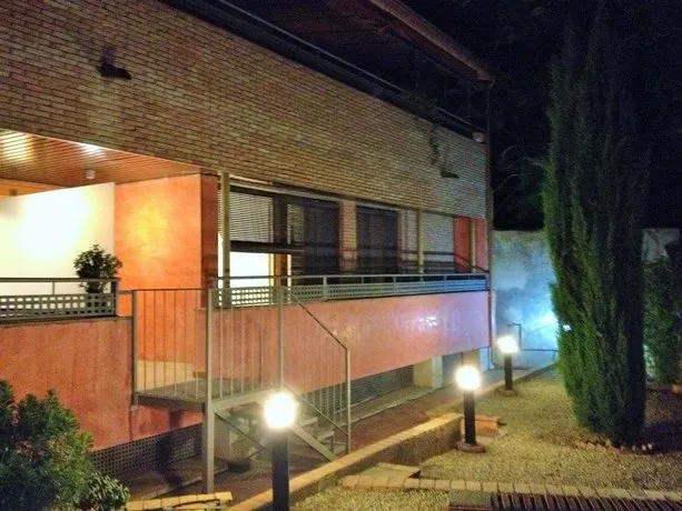 Tranquilidad en Granada - Image 1