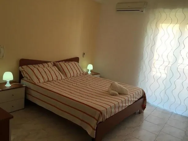 Casa Arancio - Image 1